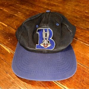 Vintage 1992 Bugs Bunny Looney Tunes Black and Blue Baseball Hat